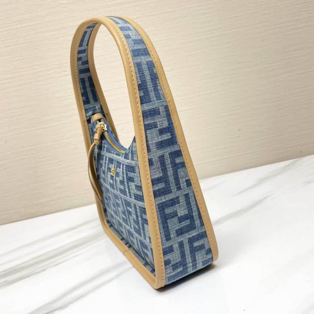 Fendi Mini Fendessence 20.5x7x28cm Bags