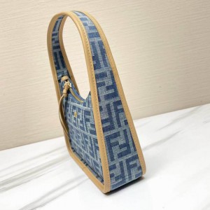 Fendi Mini Fendessence 20.5x7x28cm Bags