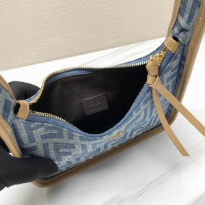 Fendi Mini Fendessence 20.5x7x28cm Bags