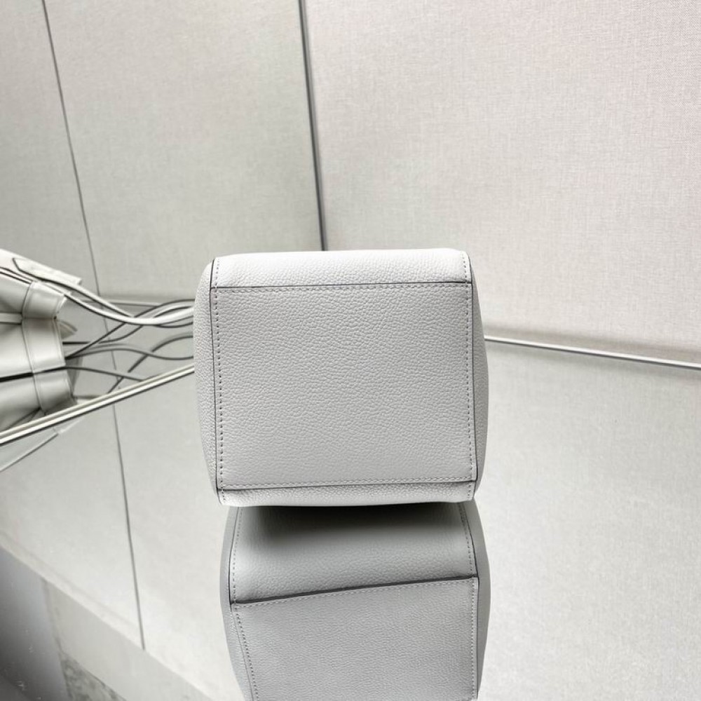 Fendi Origami Mini 15x15x18.5cm Bags