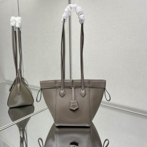 Fendi Origami Mini 15x15x18.5cm Bags