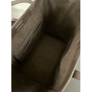 Fendi Origami Medium 27x27x16cm Bags