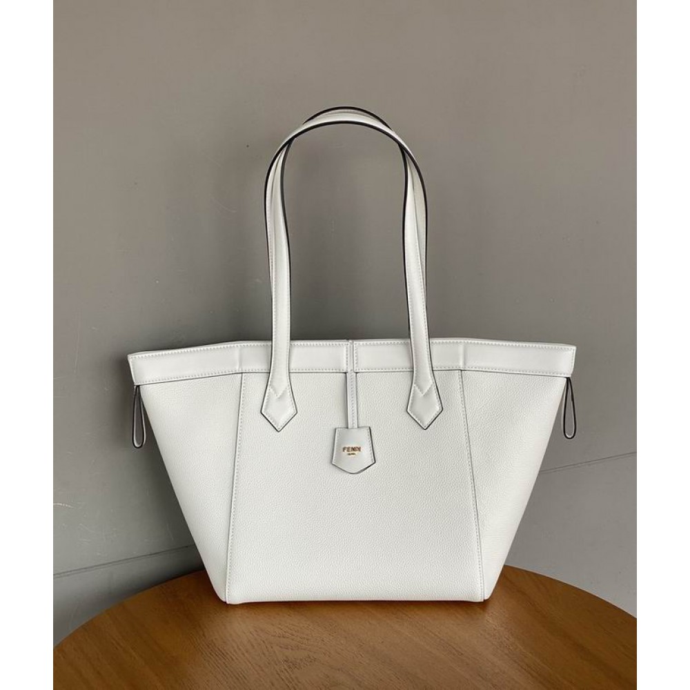 Fendi Origami Medium 27x27x16cm Bags