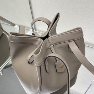 Fendi Origami Medium 27x27x16cm Bags