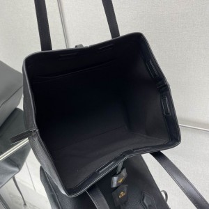 Fendi Origami Medium 27x27x16cm Bags