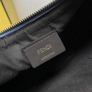 Fendi graphy 29x24.5x10cm Bags