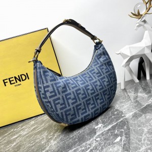 Fendi graphy 29x24.5x10cm Bags