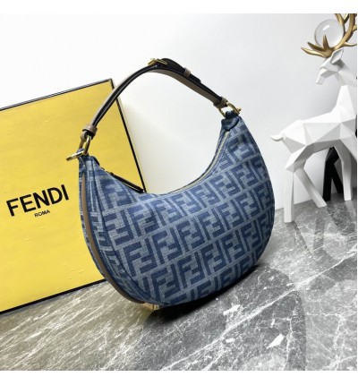 Fendi graphy 29x24.5x10cm