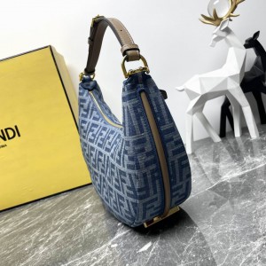 Fendi graphy 29x24.5x10cm Bags