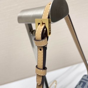 Fendi baguette 21x5x11.5cm Bags