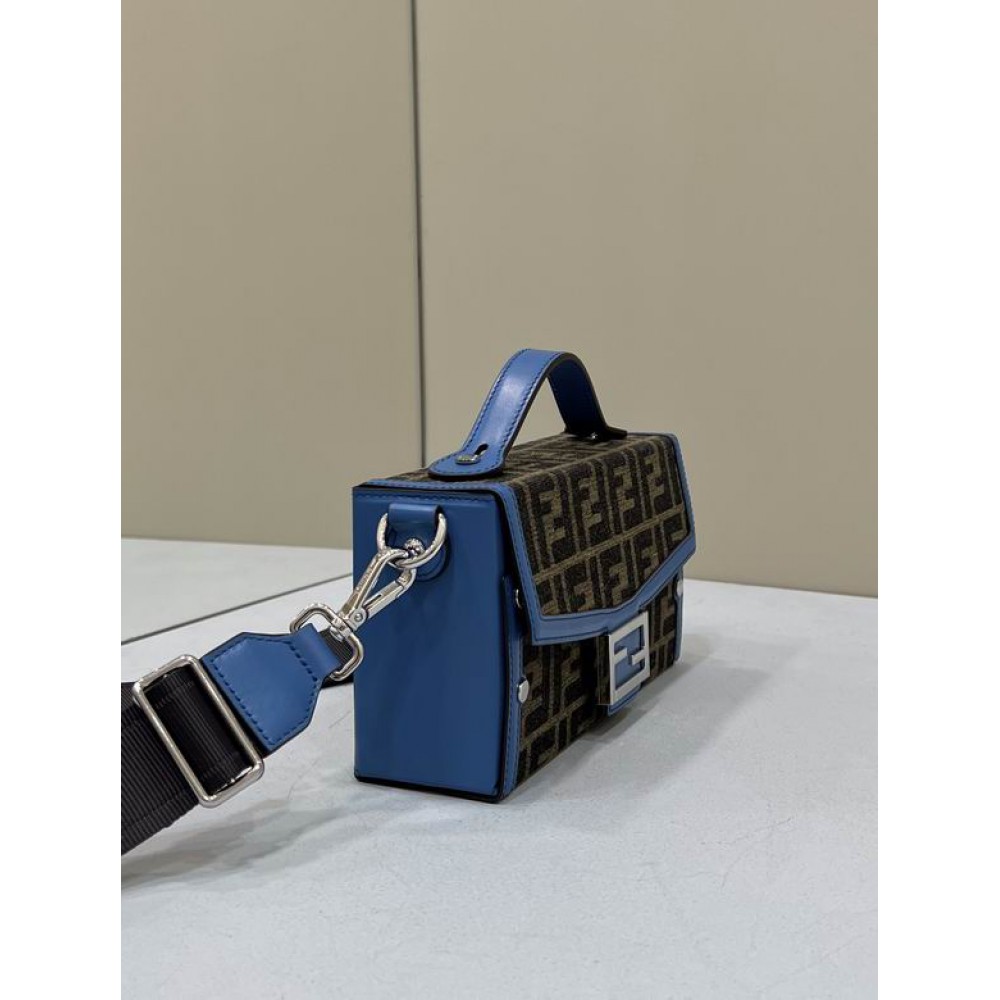 Fendi baguette 21.5x6.5x12cm Bags