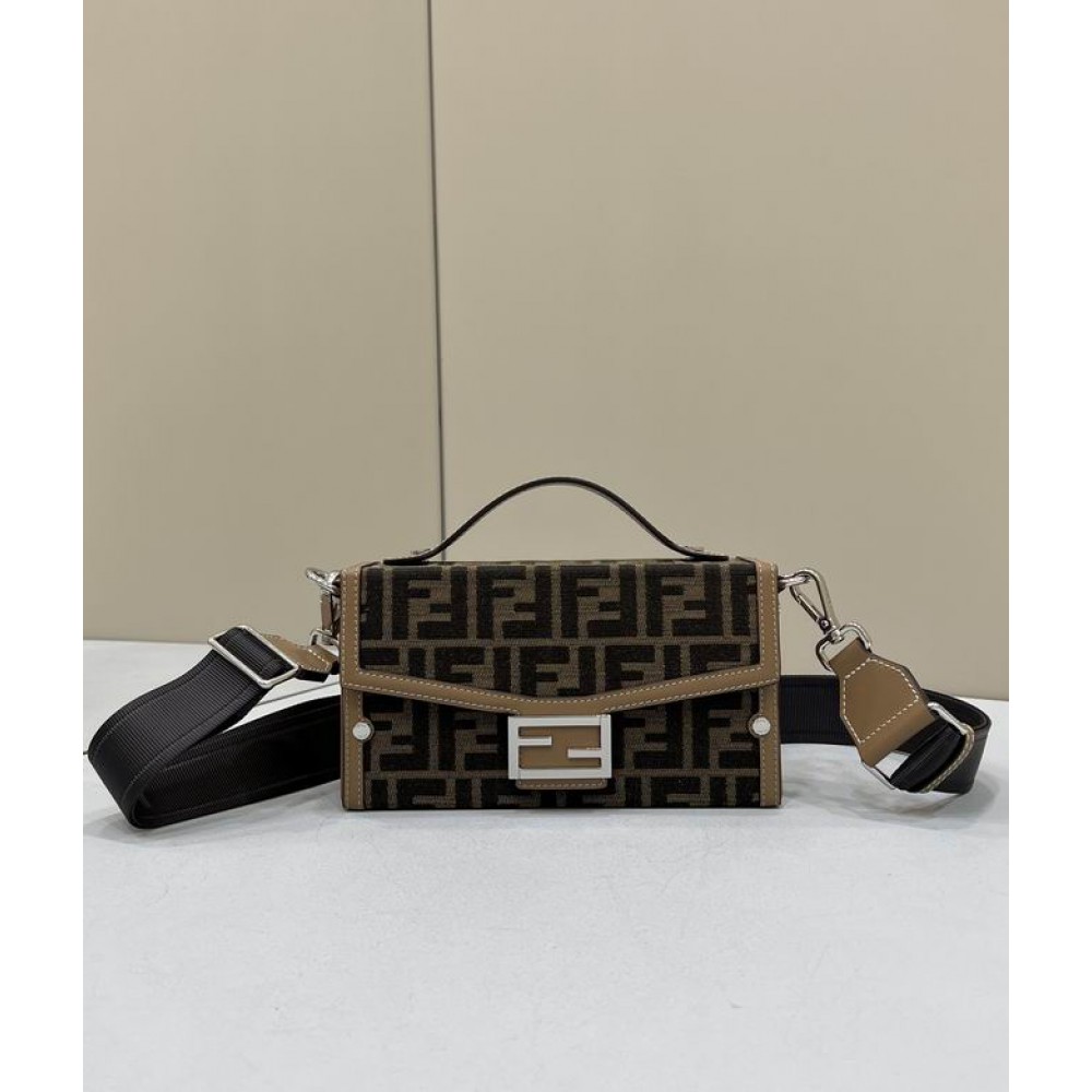 Fendi baguette 21.5x6.5x12cm Bags