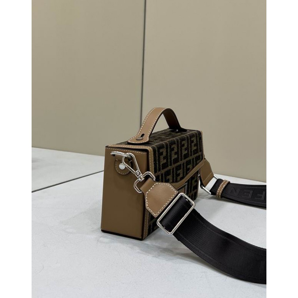 Fendi baguette 21.5x6.5x12cm Bags