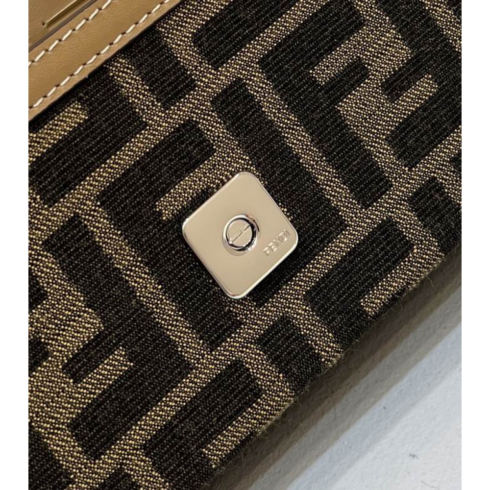 Fendi baguette 21.5x6.5x12cm Bags