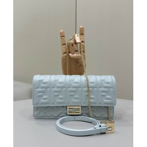Fendi baguette 21x5x11.5cm Bags