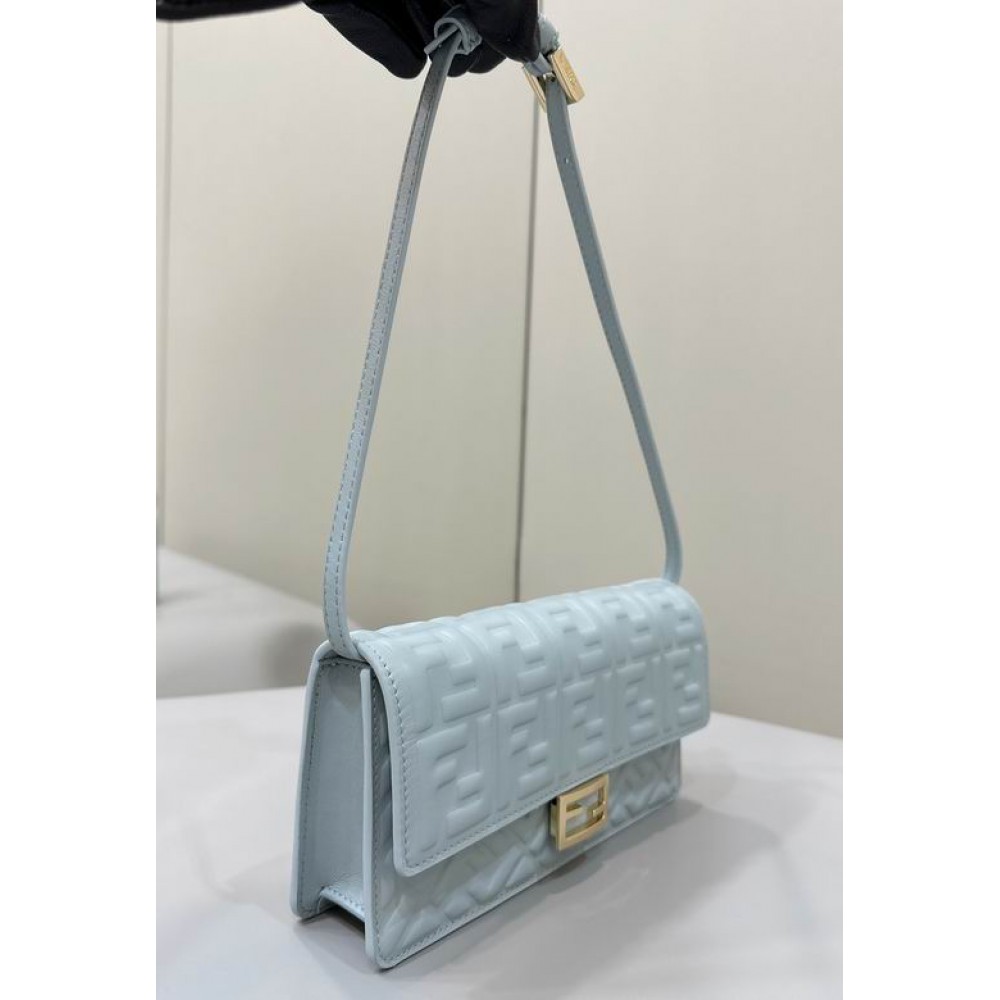 Fendi baguette 21x5x11.5cm Bags