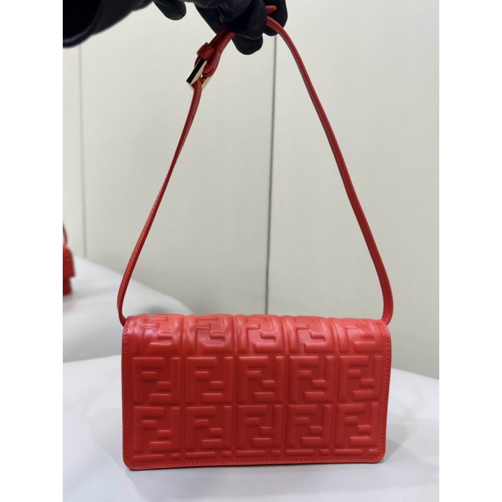 Fendi baguette 21x5x11.5cm Bags