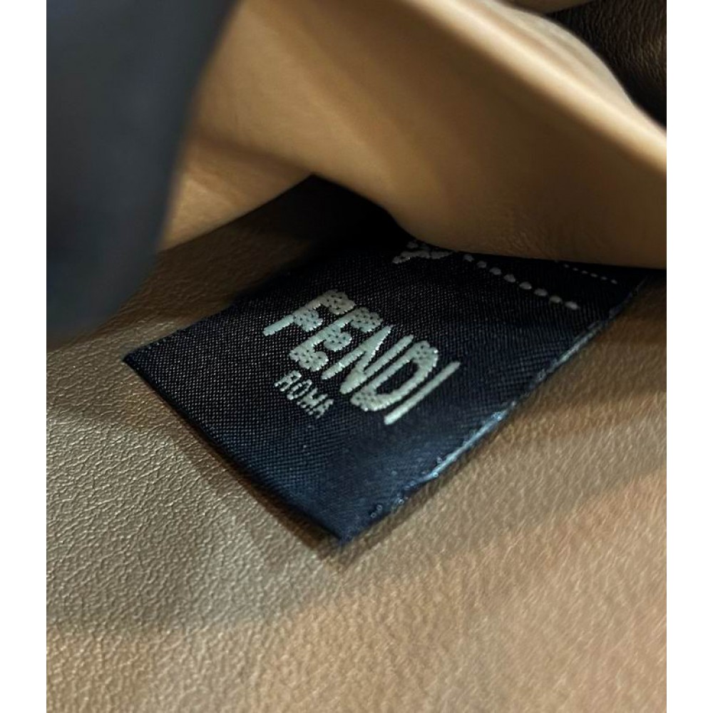 Fendi baguette 21x5x11.5cm Bags