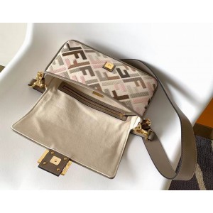 Fendi baguette 27x6x15cm Bags