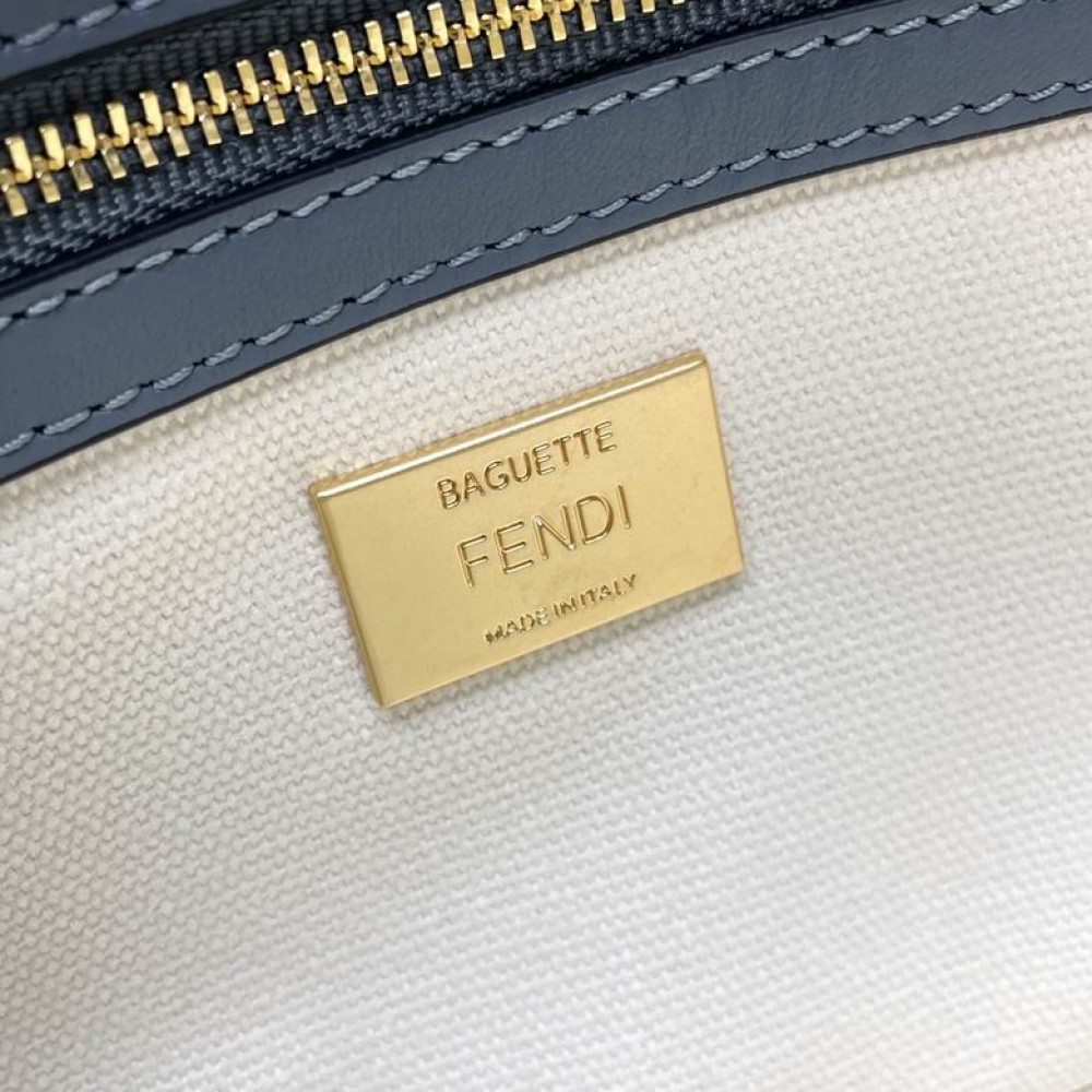 Fendi baguette 27x6x15cm Bags