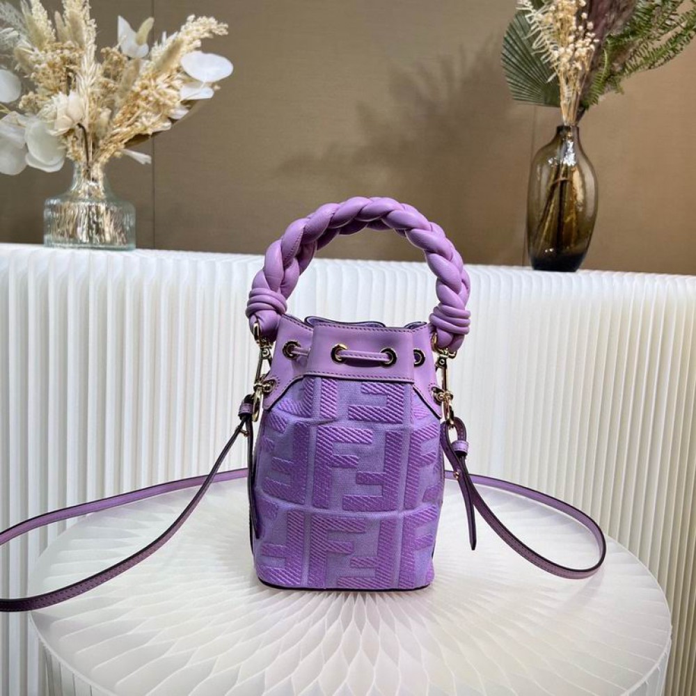 Fendi Mon Tresor 18x12x10cm Bags