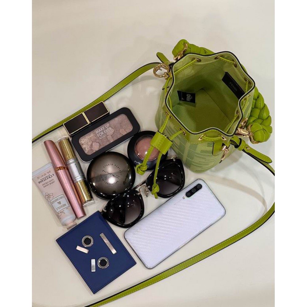 Fendi Mon Tresor 18x12x10cm Bags