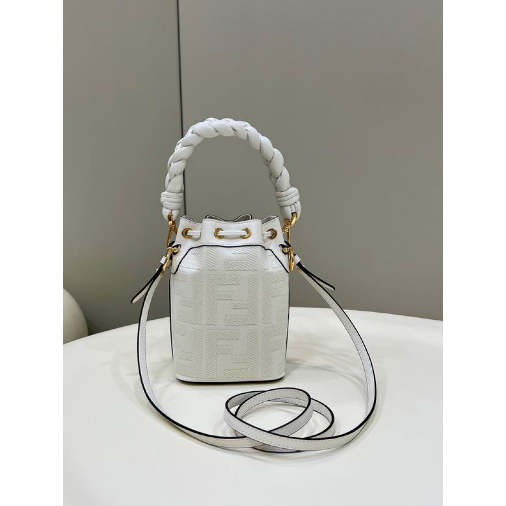 Fendi Mon Tresor 18x12x10cm Bags