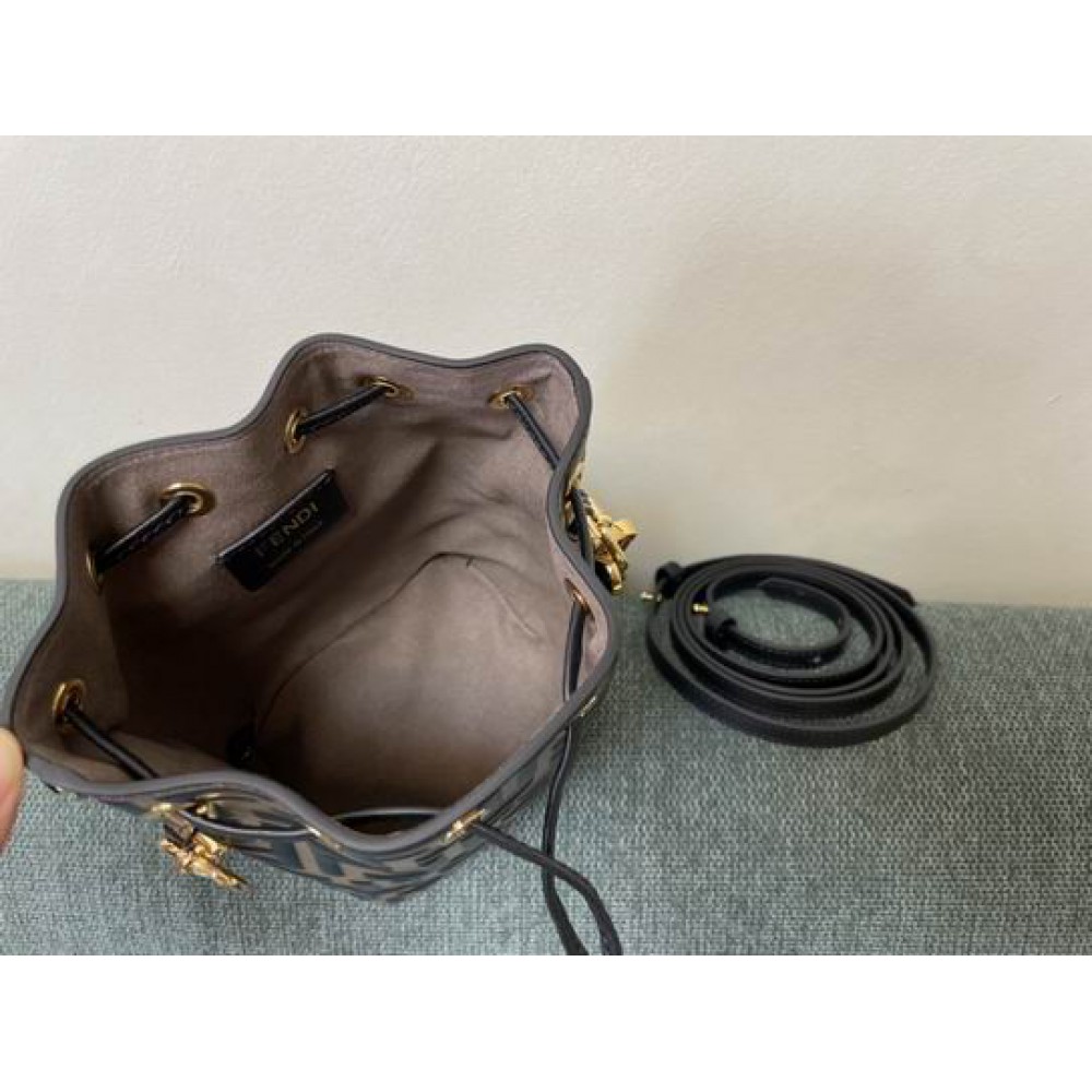 Fendi Mon Tresor 18x12x10cm Bags