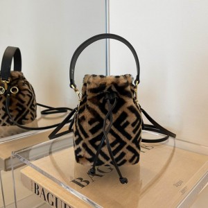 Fendi Mon Tresor 18x12x10cm Bags