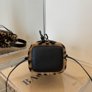 Fendi Mon Tresor 18x12x10cm Bags