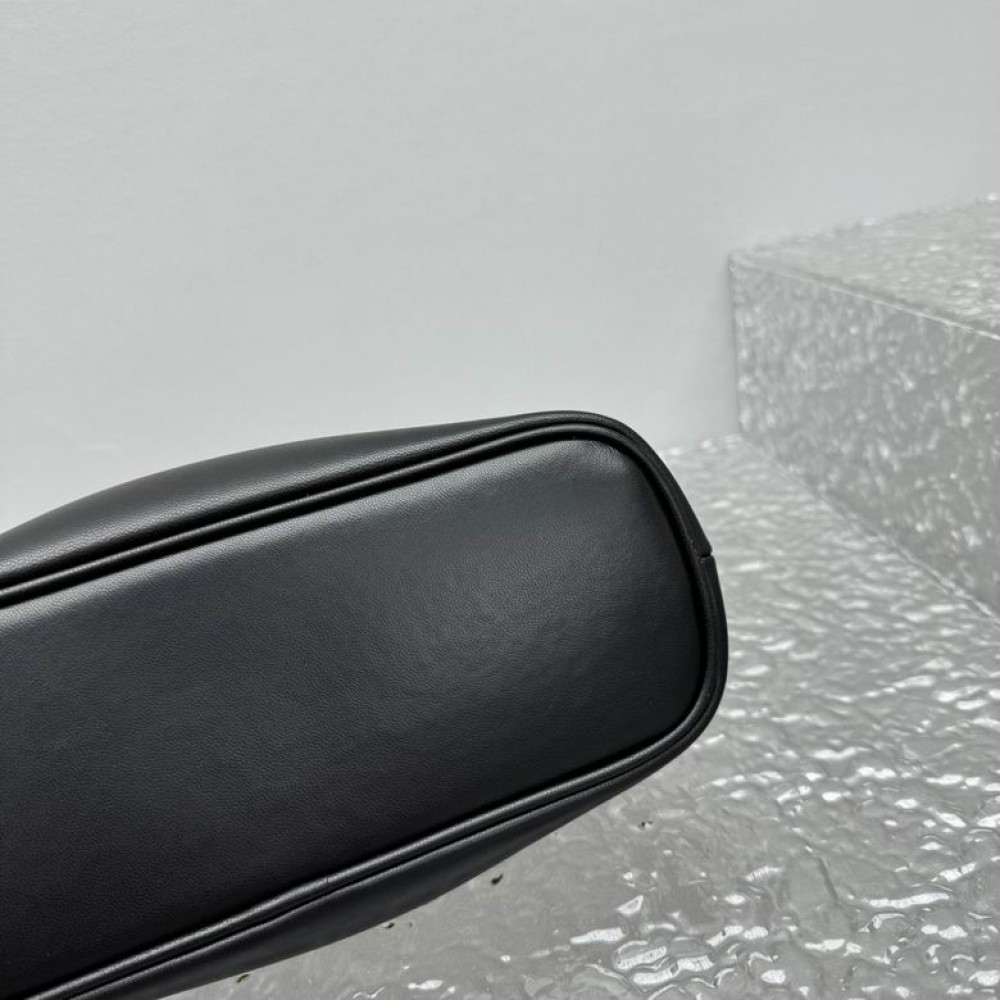 Jacquemus Le petit Calino 22.5x16.5x8.5cm Bags