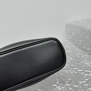 Jacquemus Le petit Calino 22.5x16.5x8.5cm Bags