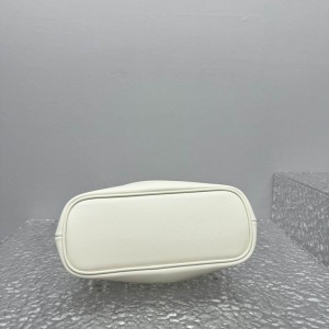 Jacquemus Le petit Calino 22.5x16.5x8.5cm Bags