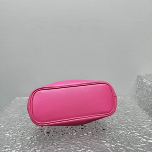 Jacquemus Le petit Calino 22.5x16.5x8.5cm Bags