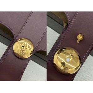 Loewe pebble bucket 24.5x23.5x28cm Bags