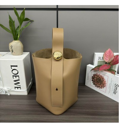 Loewe pebble bucket 24.5x23.5x28cm