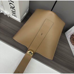 Loewe pebble bucket 24.5x23.5x28cm Bags