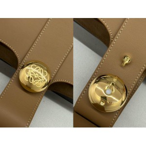 Loewe pebble bucket 24.5x23.5x28cm Bags