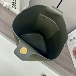 Loewe pebble bucket 28x27x33cm Bags