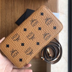 MCM Rockstar Vanity Case in Visetos Original 20X11X10CM Bags