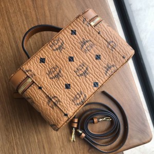 MCM Rockstar Vanity Case in Visetos Original 20X11X10CM Bags