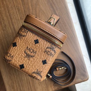 MCM Rockstar Vanity Case in Visetos Original 20X11X10CM Bags