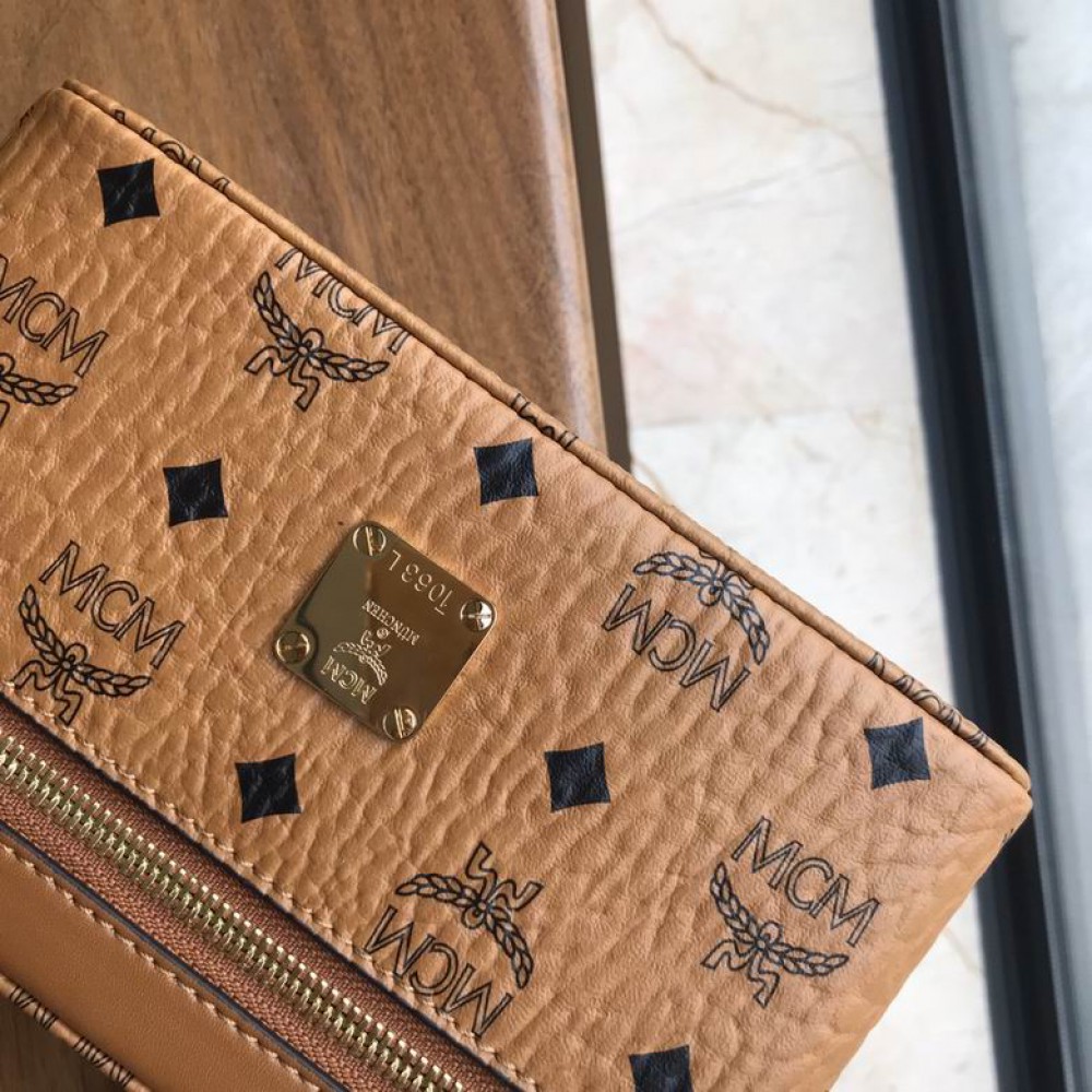 MCM Rockstar Vanity Case in Visetos Original 20X11X10CM Bags