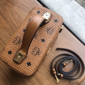 MCM Rockstar Vanity Case in Visetos Original 20X11X10CM Bags