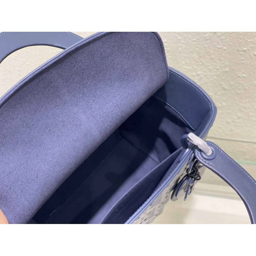 Dior Lady Medium Cannage Calfskin with Diamond Motif 24 x 21 x 12 cm Bags