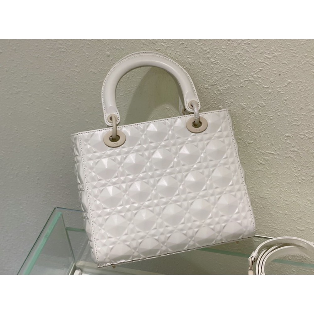 Dior Lady Medium Cannage Calfskin with Diamond Motif 24 x 21 x 12 cm Bags