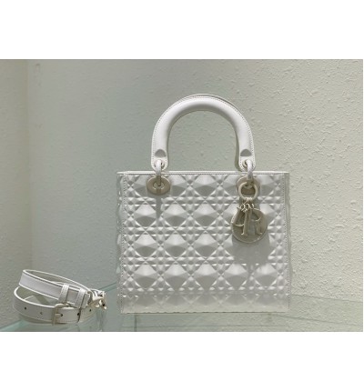 Dior Lady Medium Cannage Calfskin with Diamond Motif 24 x 21 x 12 cm