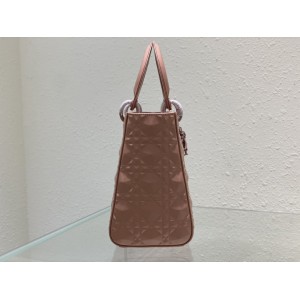 Dior Lady Medium Cannage Calfskin with Diamond Motif 24 x 21 x 12 cm Bags