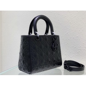 Dior Lady Medium Cannage Calfskin with Diamond Motif 24 x 21 x 12 cm Bags
