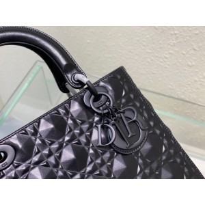 Dior Lady Medium Cannage Calfskin with Diamond Motif 24 x 21 x 12 cm Bags